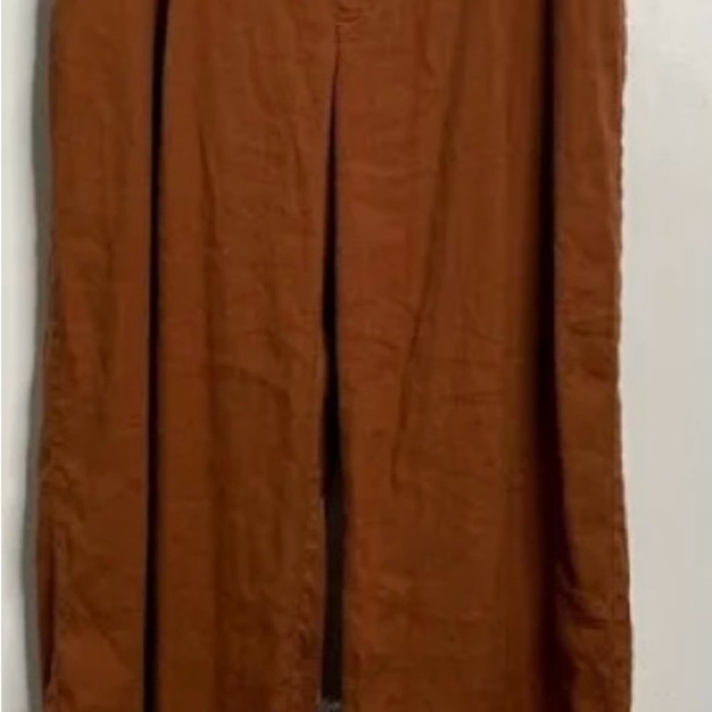 CAbi Wide Leg Cruise Crop pants. Medium. EUC. Worn twice.